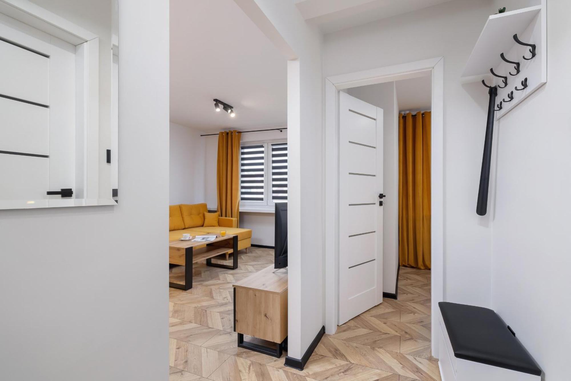 City Center One-Bedroom Apartment With Bathtub By Noclegi Renters Rzeszów Esterno foto